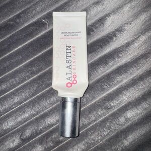 Alastin Skincare Ultra Nourishing Moisturizer